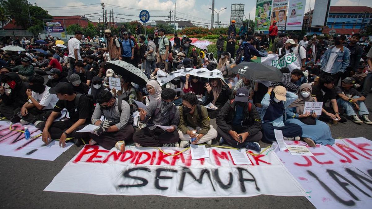 Mahasiswa Ditangkap Polisi Terkait Aksi di Polda DIY