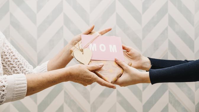 10 Ucapan Selamat Hari Ibu Menyentuh dan Doa Untuk Ibu yang Telah Meninggal