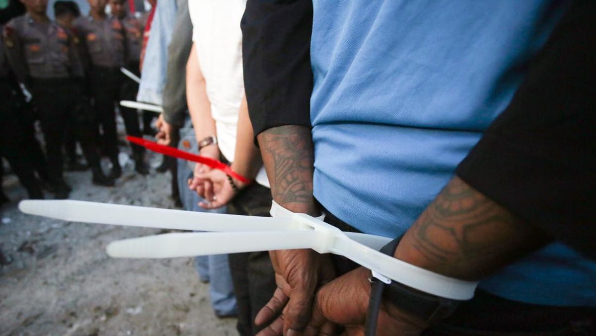 Viral Preman BKT Jaktim Aniaya Pedagang, Dua Orang Ditangkap