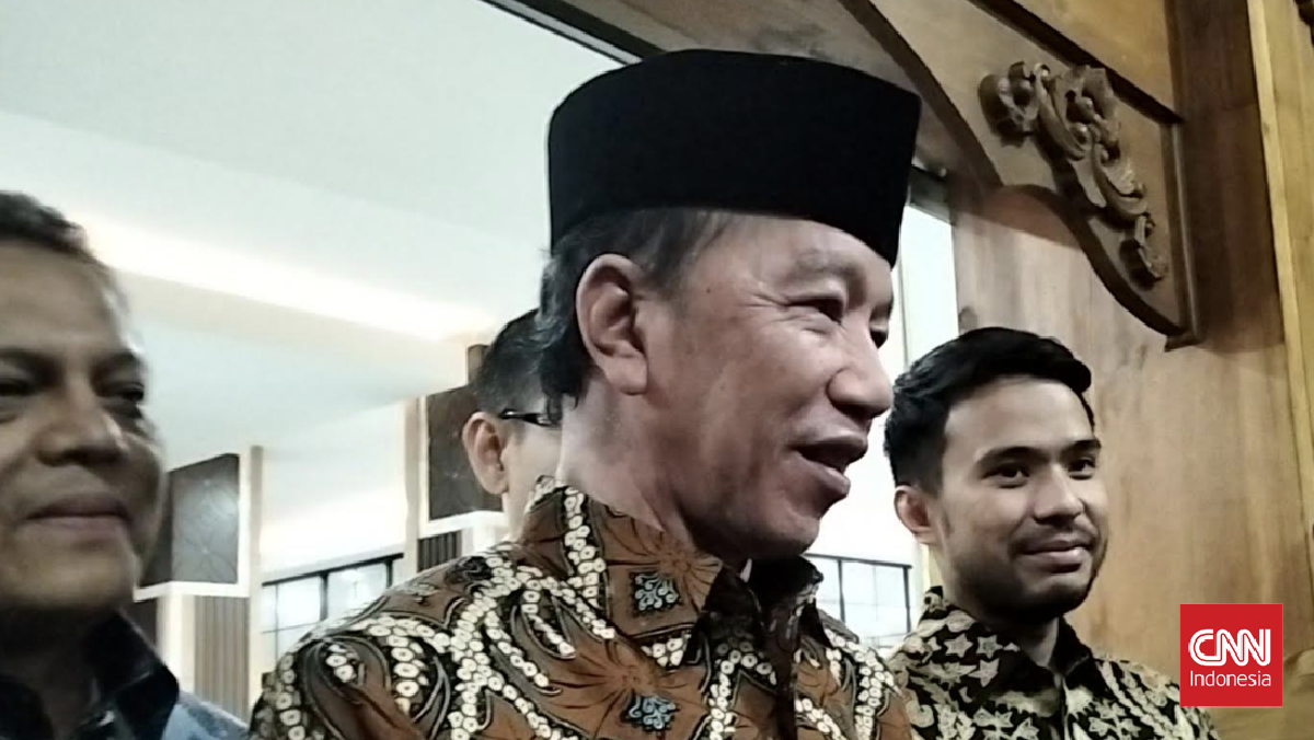 Jejak Usai Pensiun Dihantui Isu Ijazah Palsu